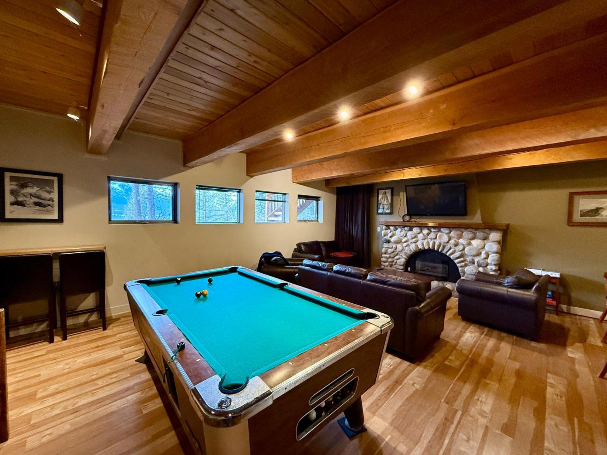 Canmore Alpine Hostel - Alpine Club Of Canada Eksteriør bilde