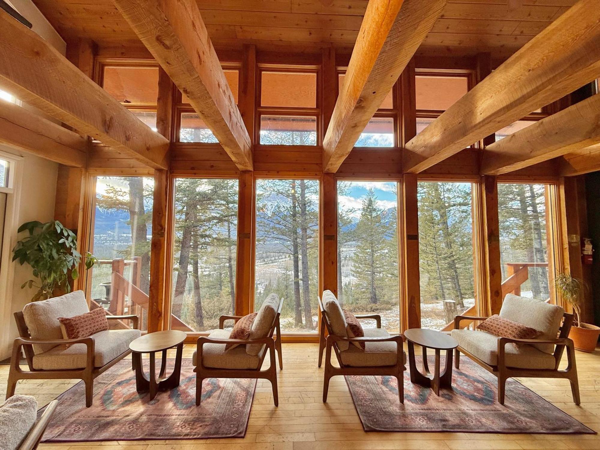 Canmore Alpine Hostel - Alpine Club Of Canada Eksteriør bilde